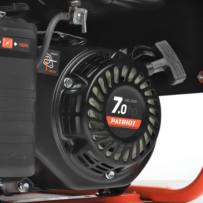 Бензиновый генератор Patriot GRS 2500 Бензиновый генератор Patriot GRS 2500