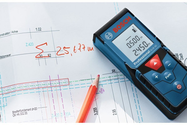 Лазерный дальномер Bosch GLM 40 Professional (0.601.072.900)