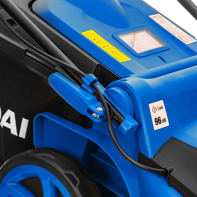 Электрическая газонокосилка Hyundai LE 4220 Электрическая газонокосилка Hyundai LE 4220